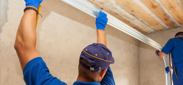 commercial overhead garage door repair in Palm Springs